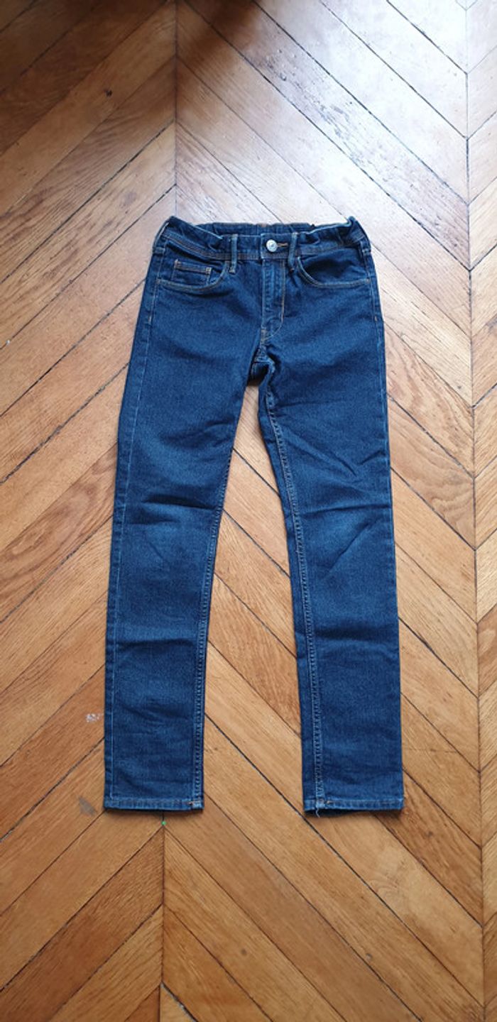 Neuf Jean taille 8/9 ans bleu denim
