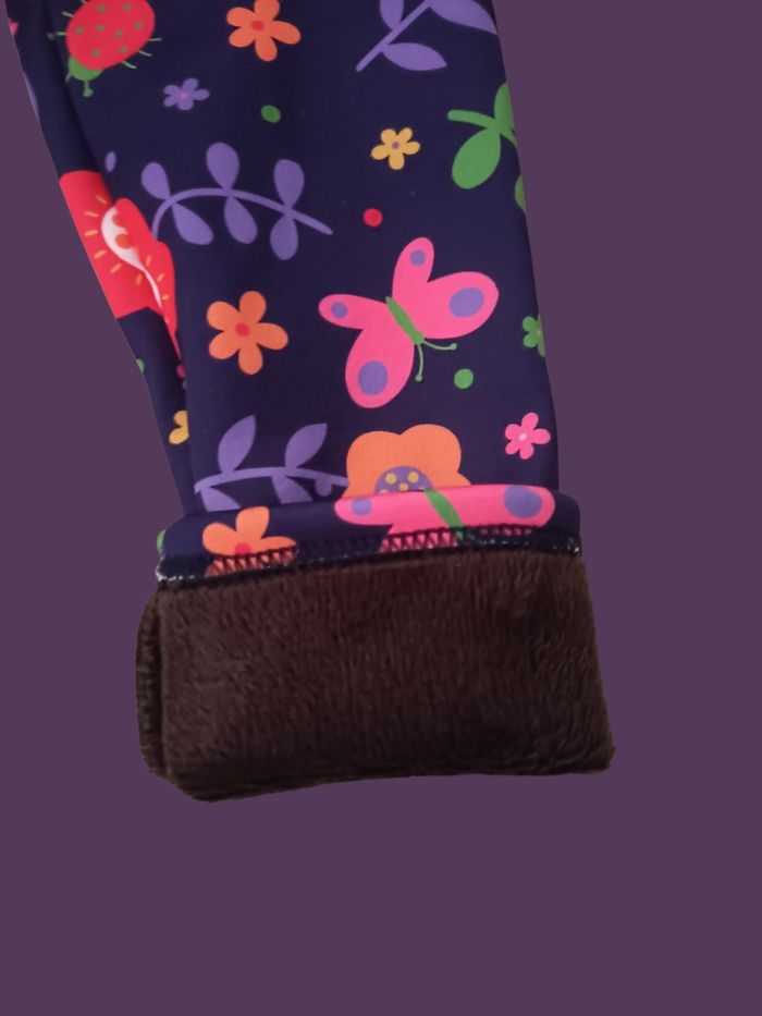 Legging violet fleurs et papillons très chaud molletonné neuf taille 11/12 ans - photo numéro 3