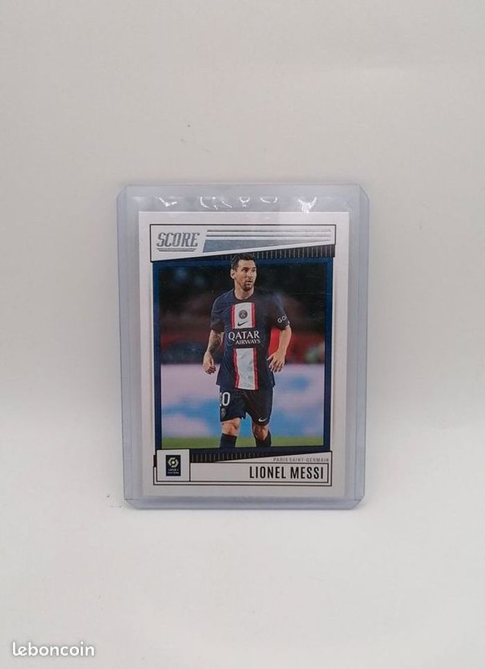 Carte Panini score Ligue 1 2022-23 Lionel Messi n°146.