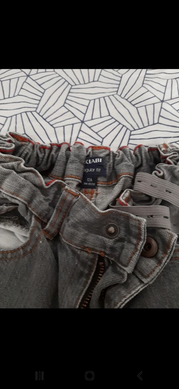 Jeans taille 12 ans - photo numéro 2