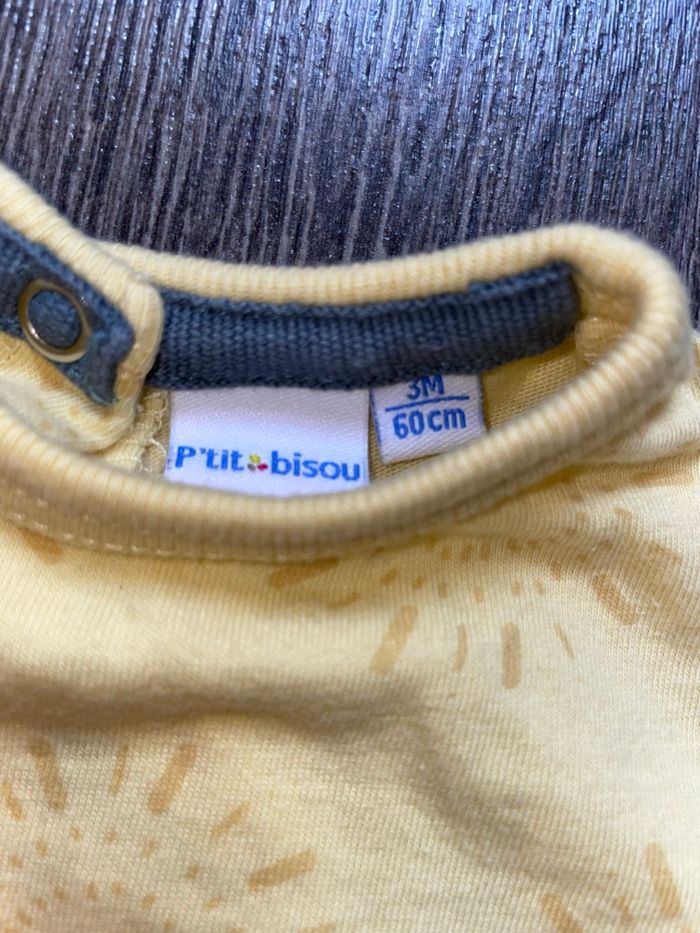 Tee shirt 3 mois - photo numéro 2