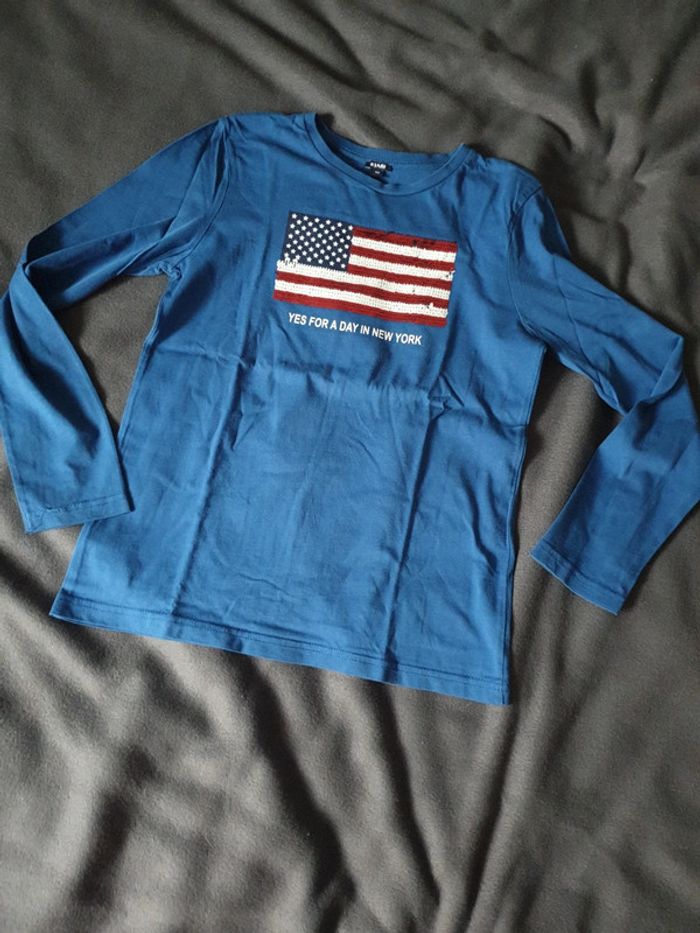 Tee-shirt manches longues garçon Taille 12 ans