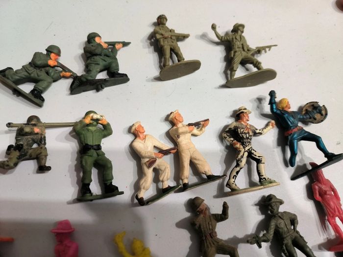 Figurine vintage lot divers soldats - photo numéro 3