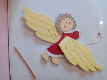 Ange a suspendre en bois