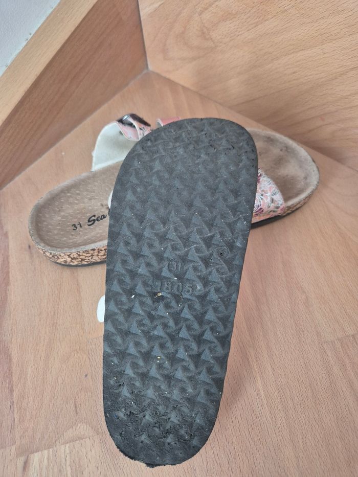 👧 Sandales - photo numéro 4