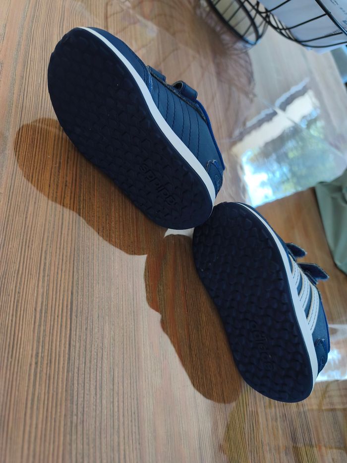 Basket adidas - photo numéro 3