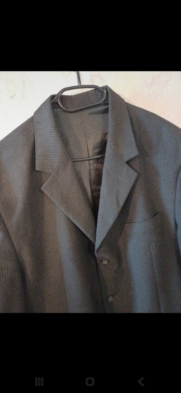 Costume homme taille 50 /58 - photo numéro 3