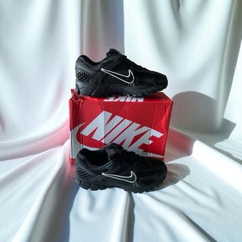 Nike zoom vomero 5 noir