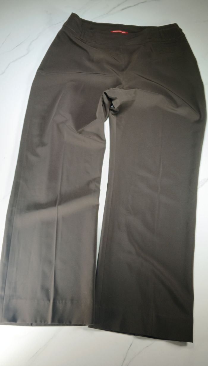 Pantalon Alain Manoukian – droit chic – Taille 38/40 – Très bon éta - photo numéro 4