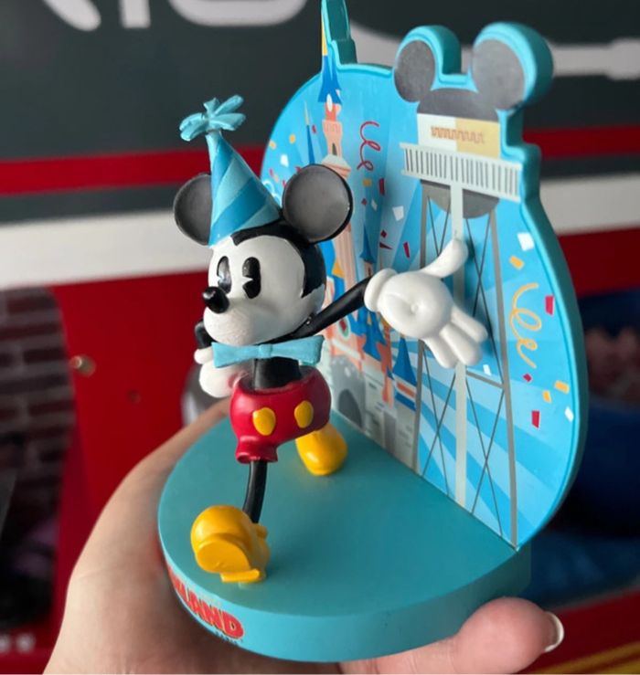 Figurine - photo numéro 2