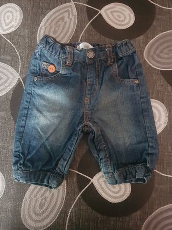 Pantalon en jean's - 3 mois