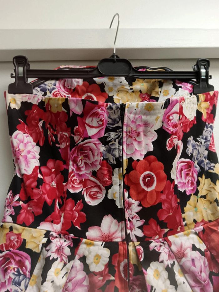 Robe bustier fleurs - photo numéro 4