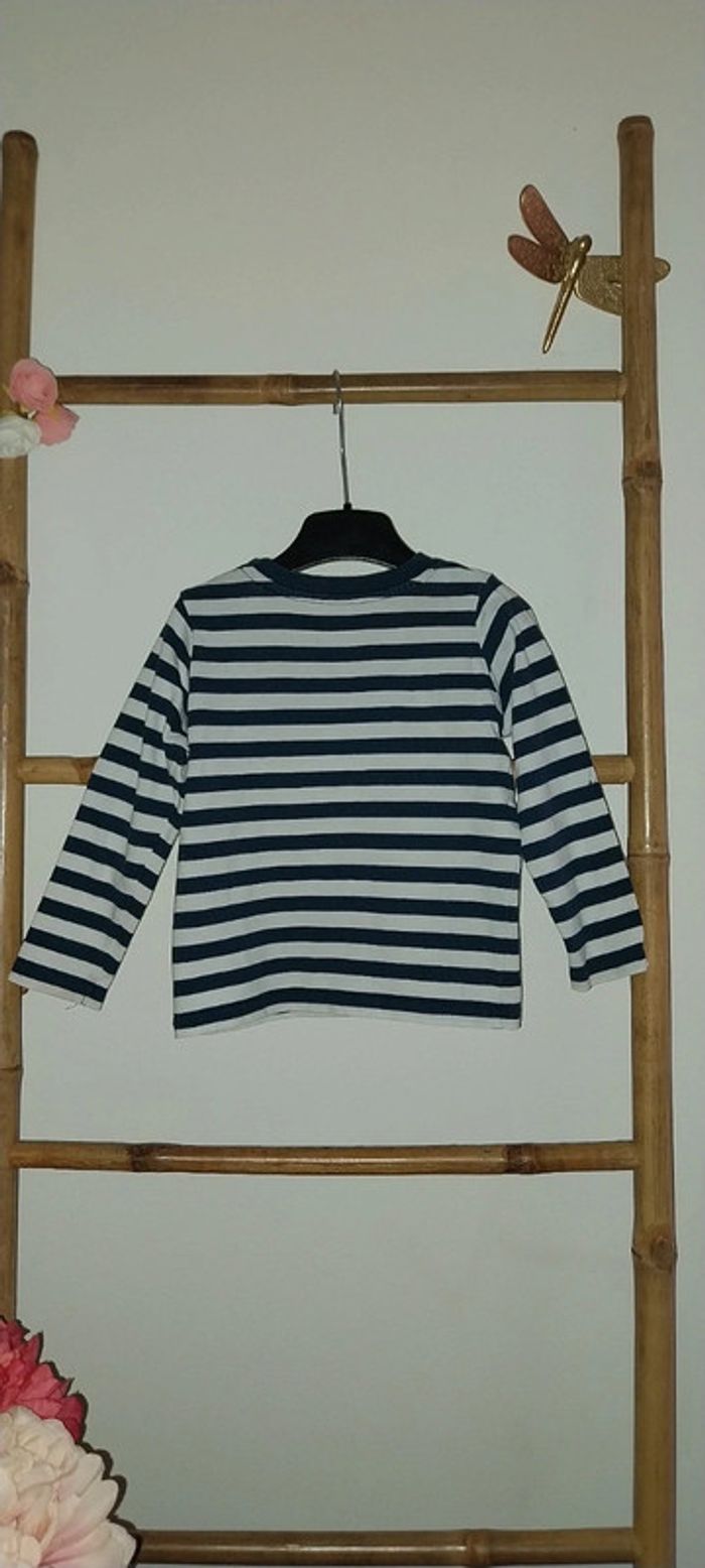 T-shirt/ Top mariniere manches longues by Lupilu excellent état 12/24 mois - photo numéro 3
