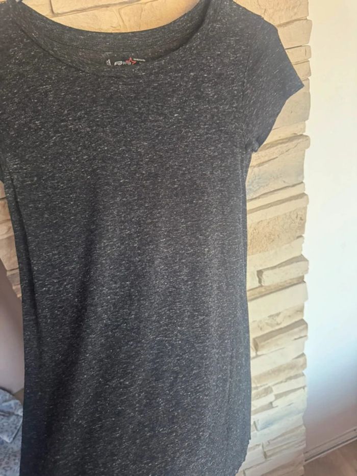 T-shirt gris anthracite - photo numéro 3