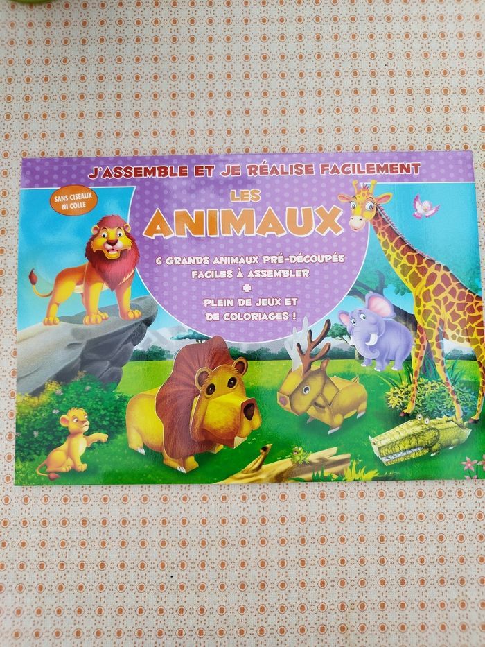 Les animaux J'assemble et je réalise