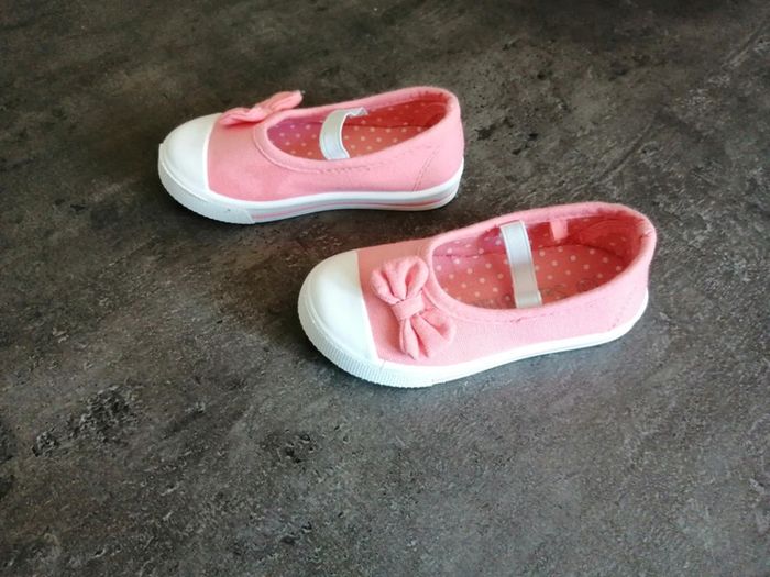 Chaussures bébé - photo numéro 2