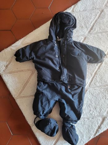 Combinaison chaude bleu marine 6 mois garçon ou fille