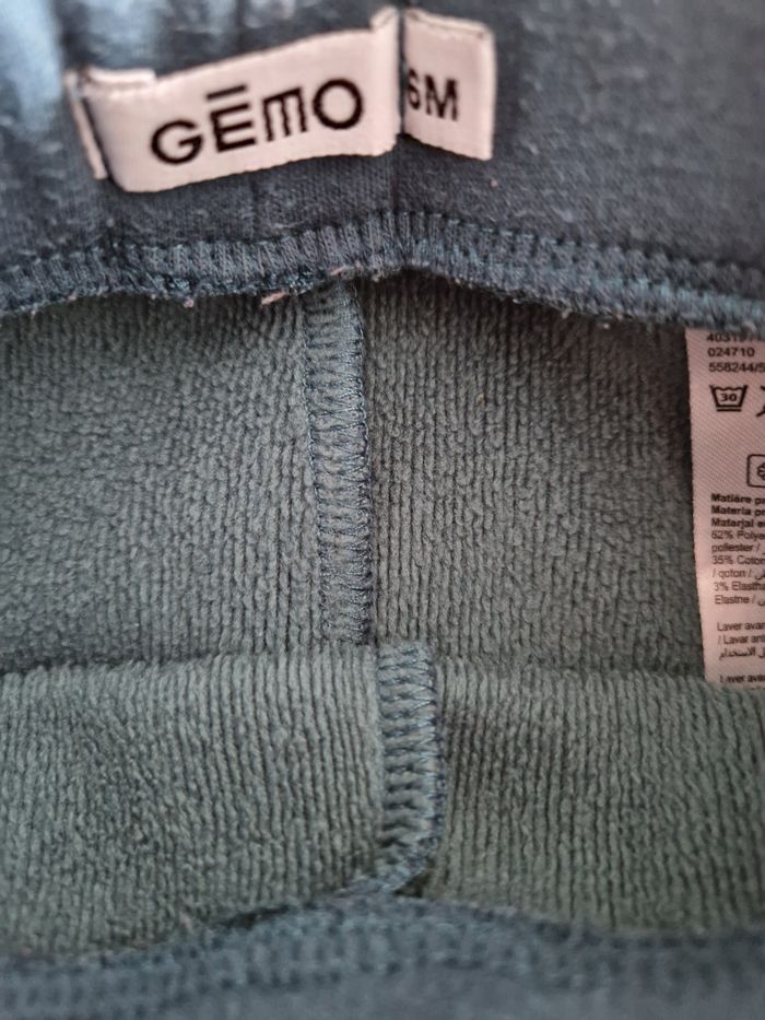 Lot 2 jogging 6 mois - photo numéro 10