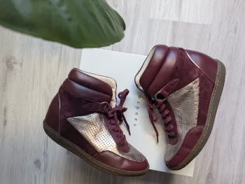 Chaussures compensées