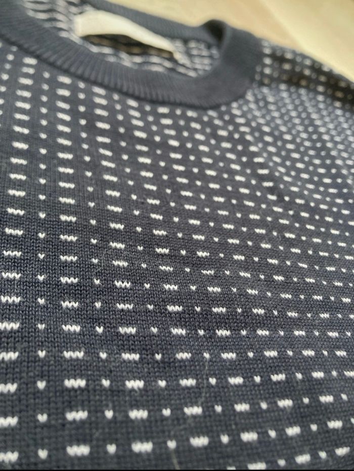 Pull bleu - photo numéro 2