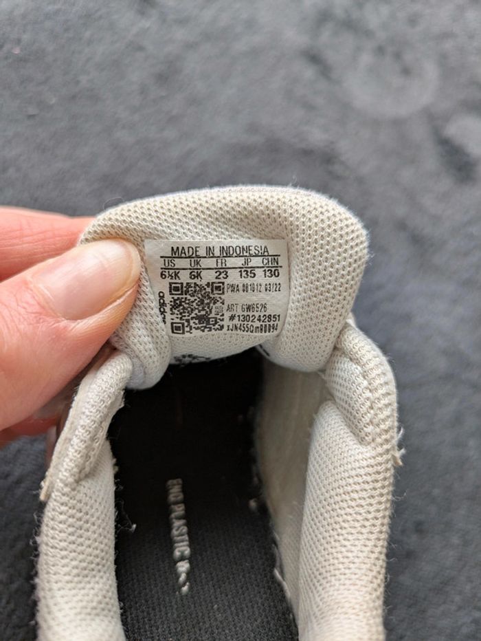 Baskets adidas taille 23 - photo numéro 6