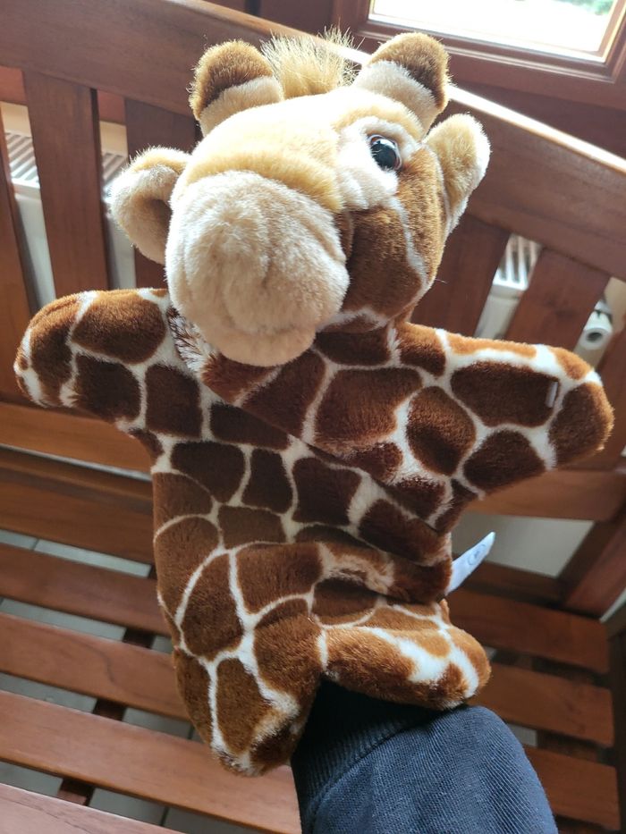 Peluche marionnette girafe 🦒