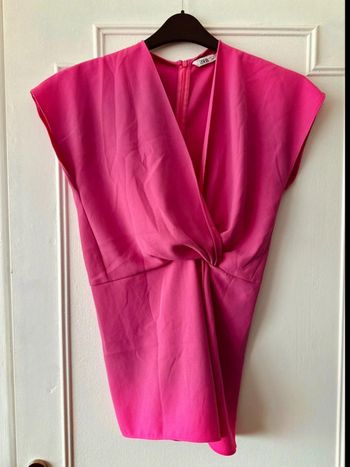 Blouse sans manches torsadée rose fuchsia taille S ZARA
