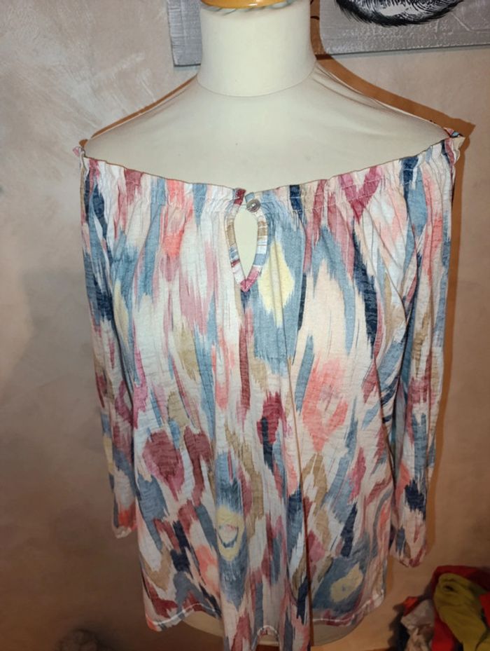 Blouse taille 42/44 en excellent état manches 3/4 - photo numéro 3