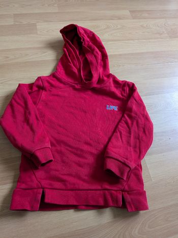 Sweat à capuche storytelling enfant rouge LIFE