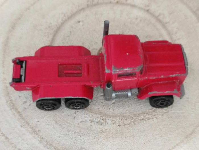 Majorette camion rouge n°297 échelle 1/100 - photo numéro 3
