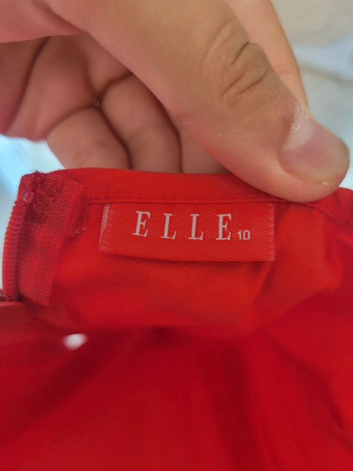 Très belle robe - photo numéro 3