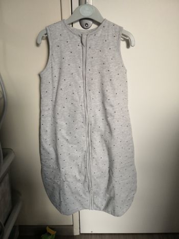 Gigoteuse sans manches avec ouverture zippée TOG 2 (Gris, étoiles) 6-18 mois (67-81 cm) Kiabi