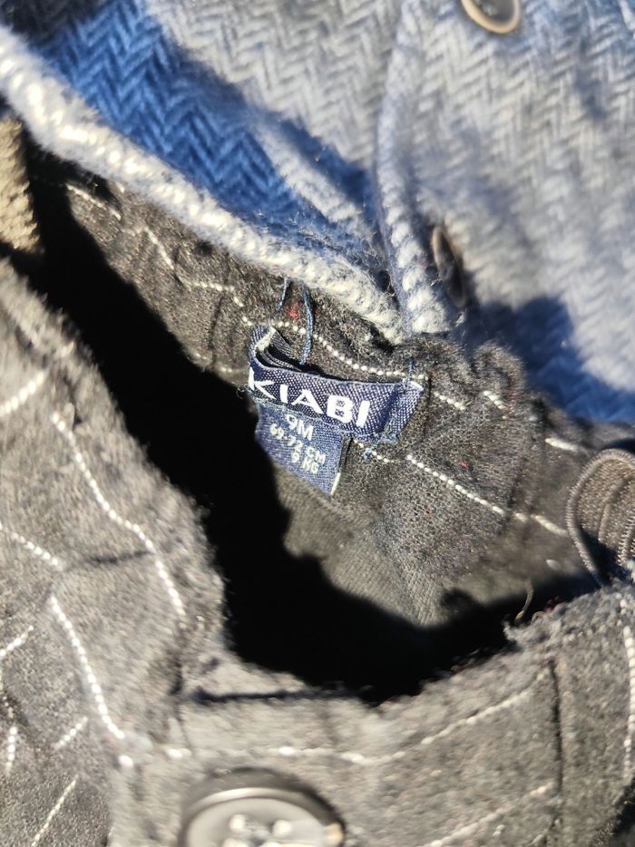 Costume ensemble bodies, pantalon et gilet Kiabi 9 mois - photo numéro 3