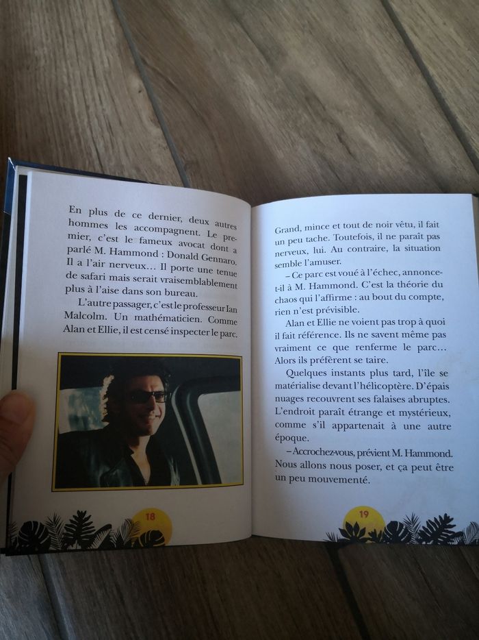 Livre jurassic parc - photo numéro 2