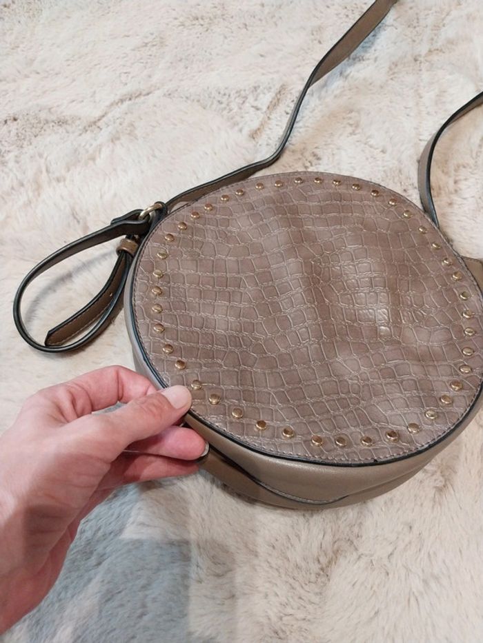 Sac rond bandoulière - photo numéro 3