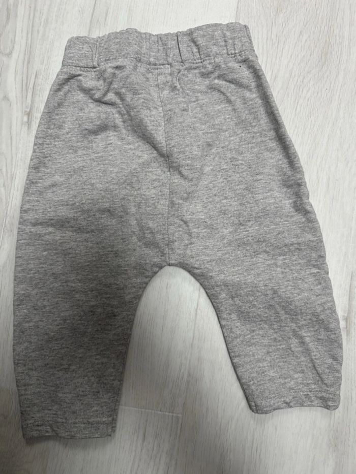 Pantalon 12 mois kiabi - photo numéro 2