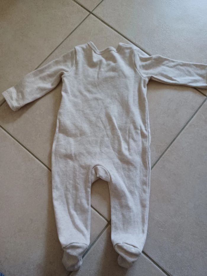 Pyjama une pièce 68 cm neuf - photo numéro 2