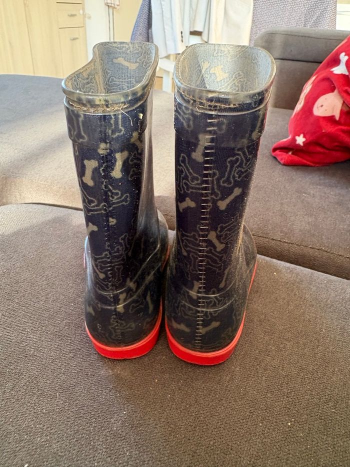 Bottes taille 24 - photo numéro 4