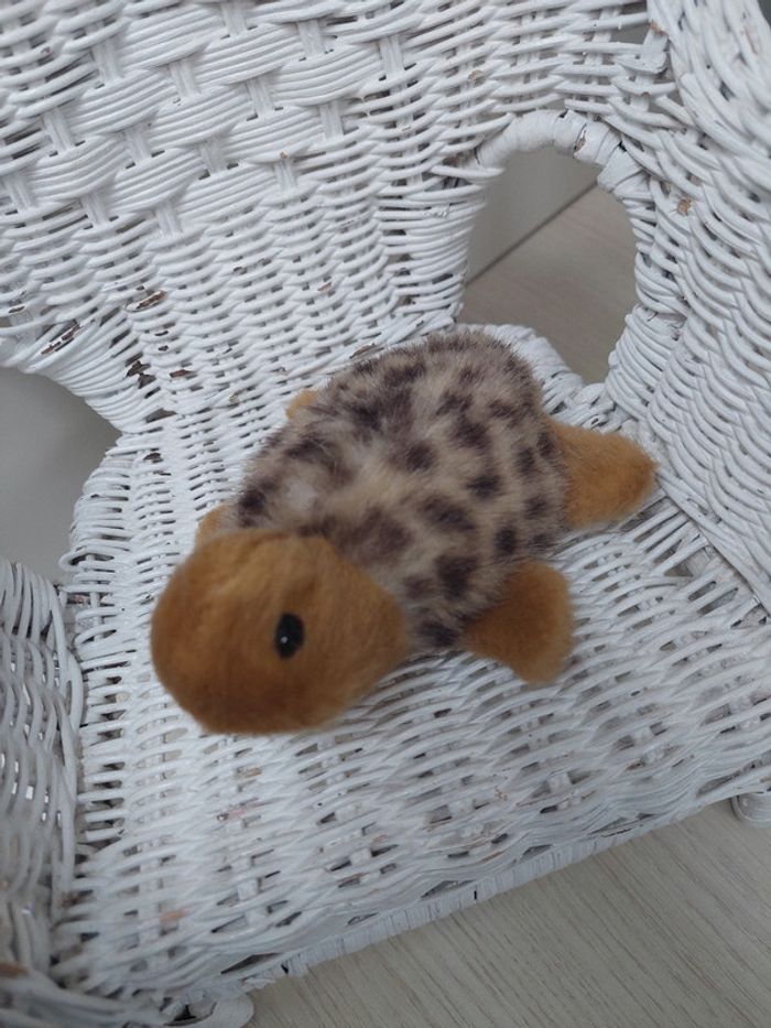 Aux nations - petite peluche tortue - photo numéro 3