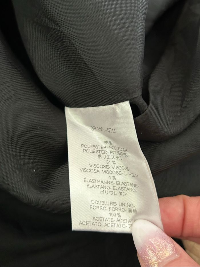 Robe noire sans manches Caroll taille 36 jamais portée - photo numéro 10