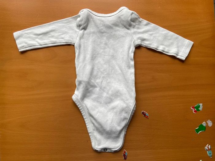 Body 1 mois - photo numéro 3