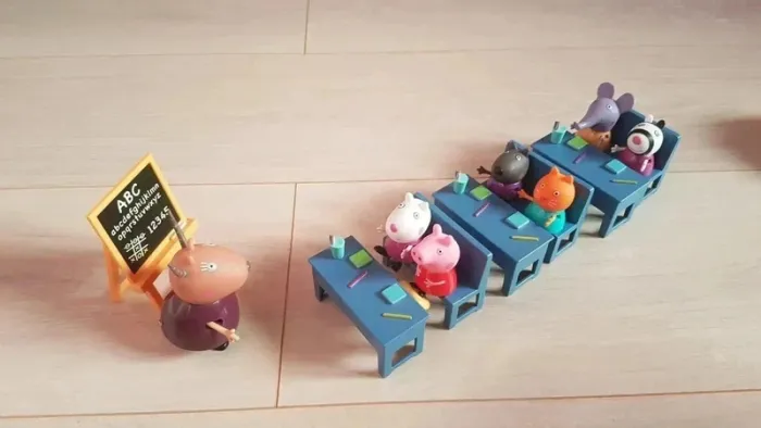 Salle de classe Peppa Pig - photo numéro 5