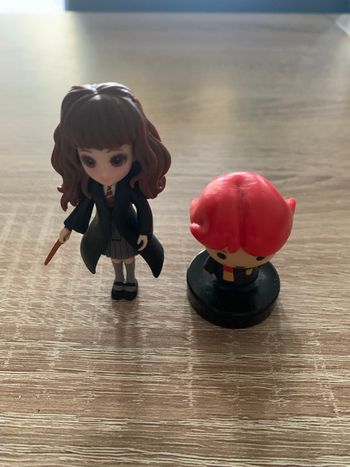 Figurines Hermione et Ron Weasley