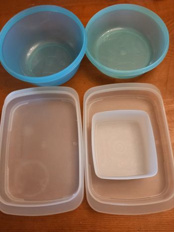 Lot tupperware