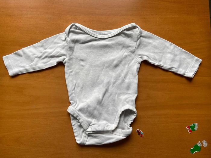 Body 1 - 2 mois