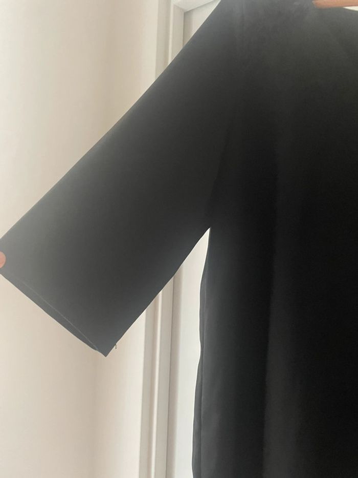 Robe noir - photo numéro 5