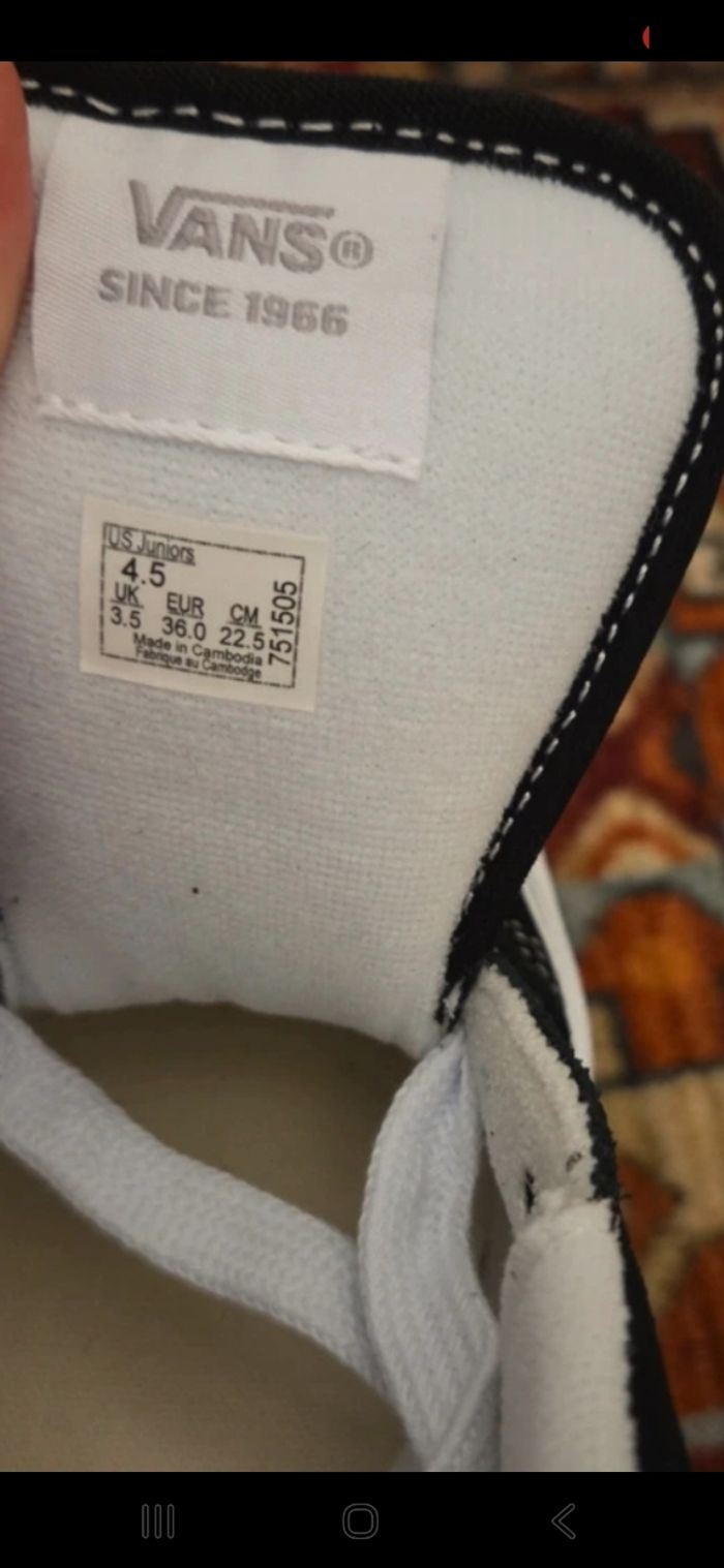 Vans neufs - photo numéro 4