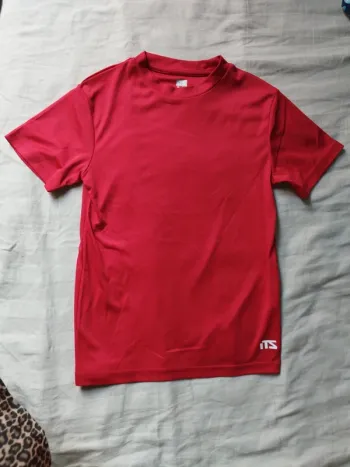 T-shirt neuf sport ITS 8/10 ans