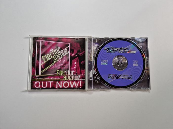 Cd Audio Music Electic Car Tuner (Porsche Cayenne) 2007 - photo numéro 2