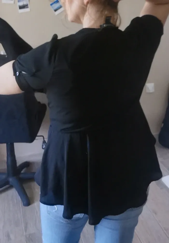 Haut noir voile Forever 21 - photo numéro 3